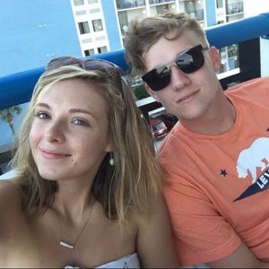 Meet your Posher, Sabrina